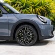 2025 MINI Cooper Convertible 登陆大马, 五人座敞篷 MINI, 搭载2.0L四缸涡轮引擎, 6.9秒破百, 售价31.9万令吉起