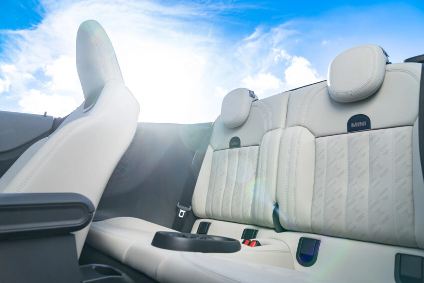 2025 MINI Cooper Convertible 登陆大马, 五人座敞篷 MINI, 搭载2.0L四缸涡轮引擎, 6.9秒破百, 售价31.9万令吉起 294892