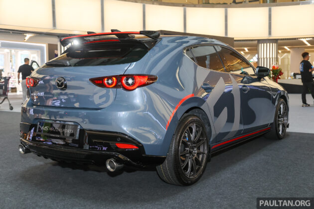 Mazda 3 Concept 于1 Utama与Queensbay Mall公开对外展示, 以上一代 Mazda 3 MS Edition 为基础概念而打造