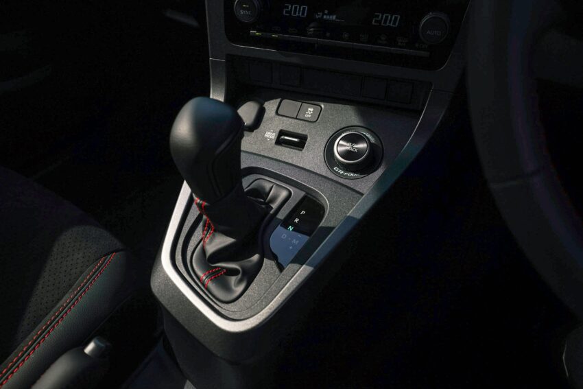 2025 Toyota GR Yaris 自排版本地开卖, 8AT变速箱, 1.5L三缸涡轮增压引擎, 5.2秒破百, 极速230km/h, 要价32.6万 294940