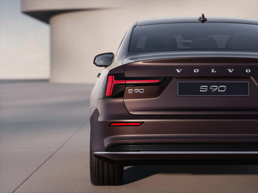 2025 Volvo S90 小改款首发, 外型改变较明显, 屏幕更大 294360