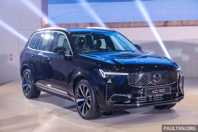 2025 Volvo XC90 小改款本地正式开卖, 同时有B5轻油电与T8混合动力两种版本, 最快5.3秒破百, 售价从41.9万令吉起
