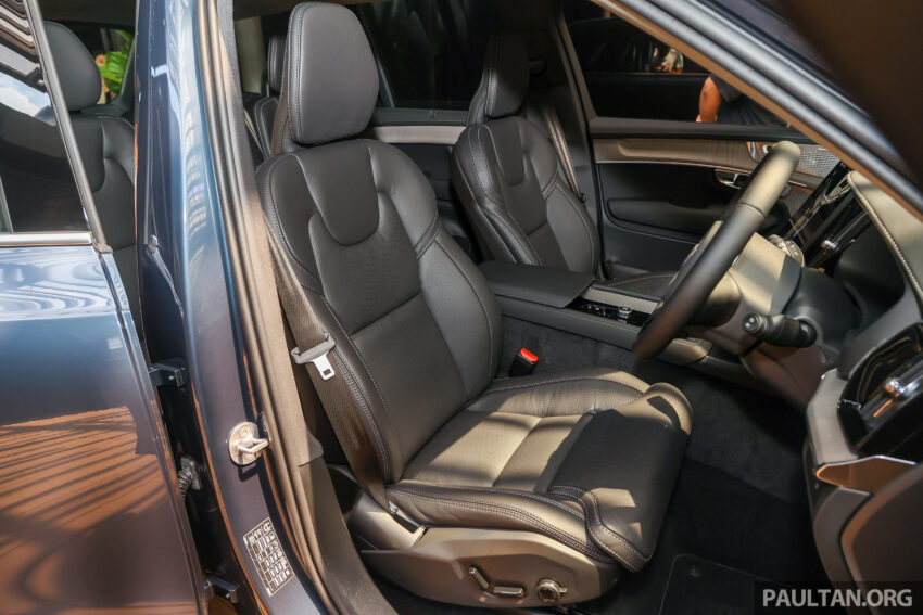 2025 Volvo XC90 小改款本地正式开卖, 同时有B5轻油电与T8混合动力两种版本, 最快5.3秒破百, 售价从41.9万令吉起 293597