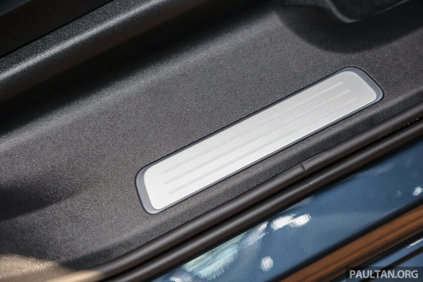 2025 Volvo XC90 小改款本地正式开卖, 同时有B5轻油电与T8混合动力两种版本, 最快5.3秒破百, 售价从41.9万令吉起 293612