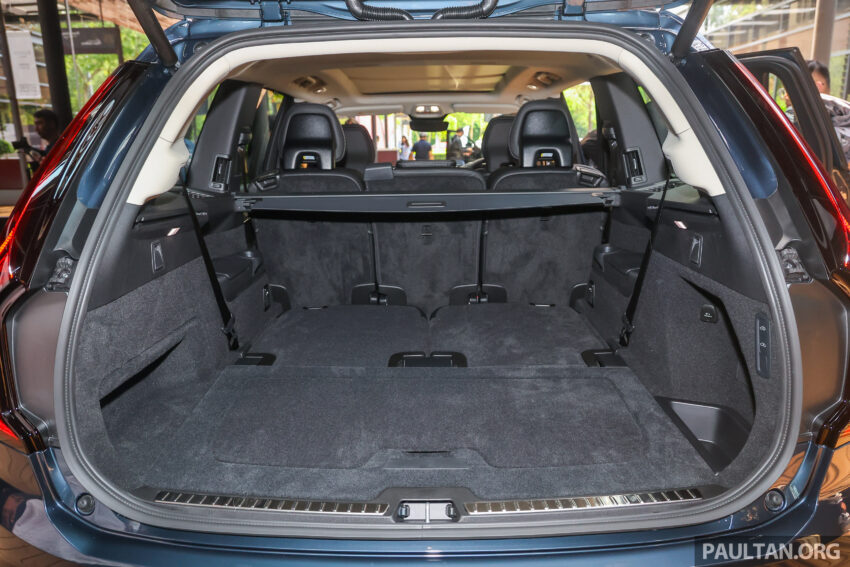 2025 Volvo XC90 小改款本地正式开卖, 同时有B5轻油电与T8混合动力两种版本, 最快5.3秒破百, 售价从41.9万令吉起 293616