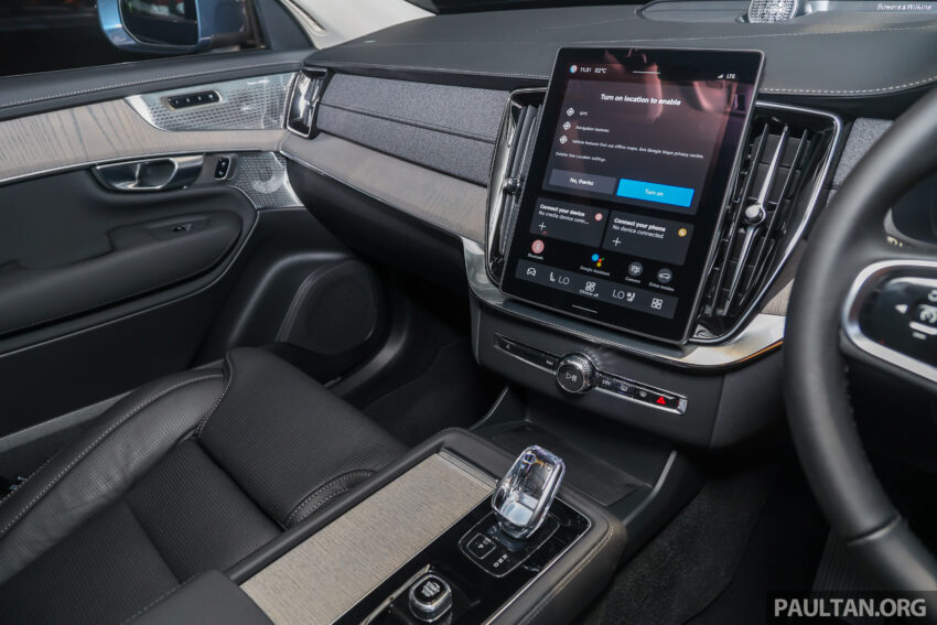 2025 Volvo XC90 小改款本地正式开卖, 同时有B5轻油电与T8混合动力两种版本, 最快5.3秒破百, 售价从41.9万令吉起 293586