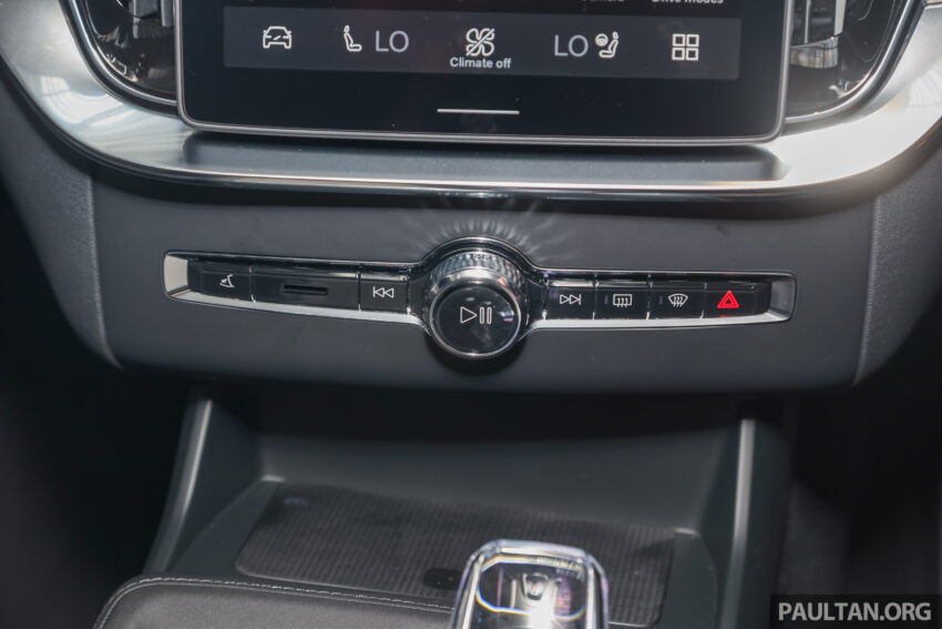 2025 Volvo XC90 小改款本地正式开卖, 同时有B5轻油电与T8混合动力两种版本, 最快5.3秒破百, 售价从41.9万令吉起 293588