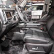 捷途 Jetour T2 上海车展实拍, 右驾版亮相, 主打越野的五人座旅行SUV, 搭载2.0T引擎与1.5L PHEV系统, 预计今年来马