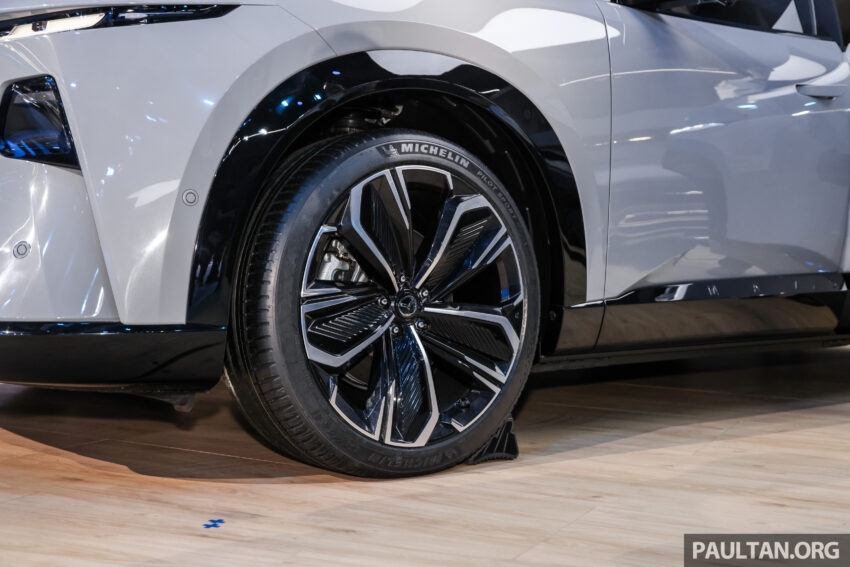 2025上海车展：Mazda EZ-60 登场！长安与 Mazda 合作下第二款面向全球市场的新能源车，发布48小时内订单破万 294787