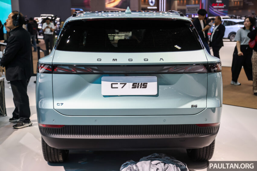 官方预告 Omoda C7 将在下月开幕的马来西亚汽车展上公开亮相, 搭载1.5L PHEV油电系统, 综合续航里程1,250公里 295006