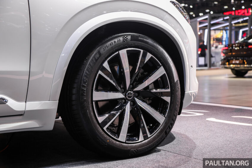 2025 Volvo XC90 小改款本地正式开卖, 同时有B5轻油电与T8混合动力两种版本, 最快5.3秒破百, 售价从41.9万令吉起 293516