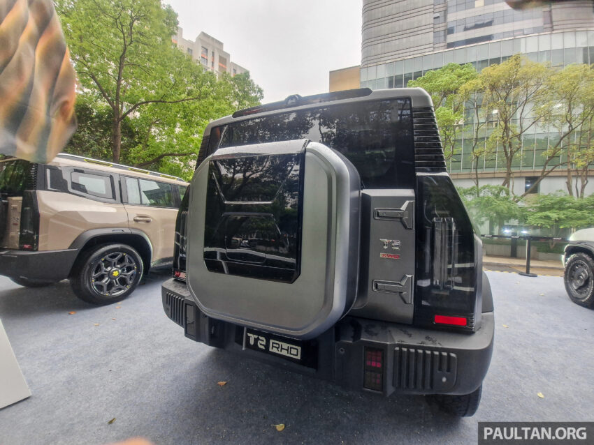 捷途 Jetour T2 上海车展实拍, 右驾版亮相, 主打越野的五人座旅行SUV, 搭载2.0T引擎与1.5L PHEV系统, 预计今年来马 294739
