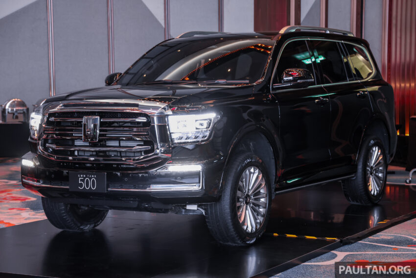 GWM Tank 500 发布前实车亮相, 搭载2.0L HEV油电系统, 定位高端豪华的七人座越野SUV, 已开放预购, 售价35万以下 294424