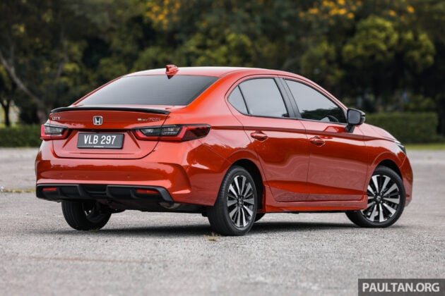 新颜色实拍图集: 2025 Honda City 新增“珍珠凤凰橘”配色, 需额外加价RM400, 四门Sedan与五门Hatchback皆可选配