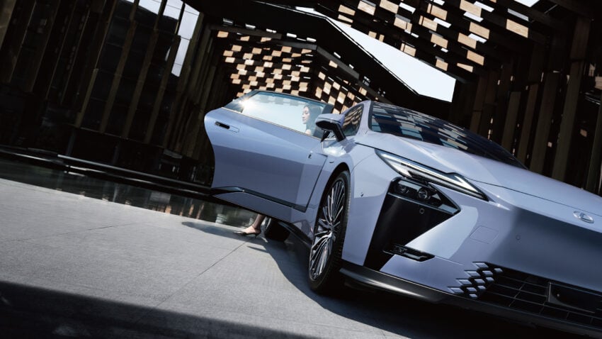 全新 2026 Lexus ES 正式登场！提供混动和纯电两种动力 294643