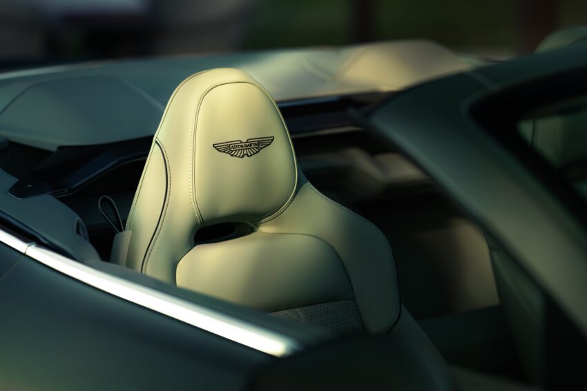 第三代 Aston Martin Vanquish Volante 全球首发, 号称全球最快、最强的前置引擎敞篷跑车, 搭载V12双涡轮引擎 292902