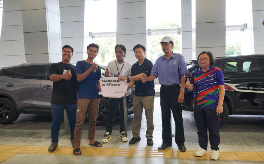Chery 已向 Putra Heights 天然气输送管爆炸案灾民移交50辆汽车供暂时代步用途, 且向临时庇护中心捐款5万令吉 294161
