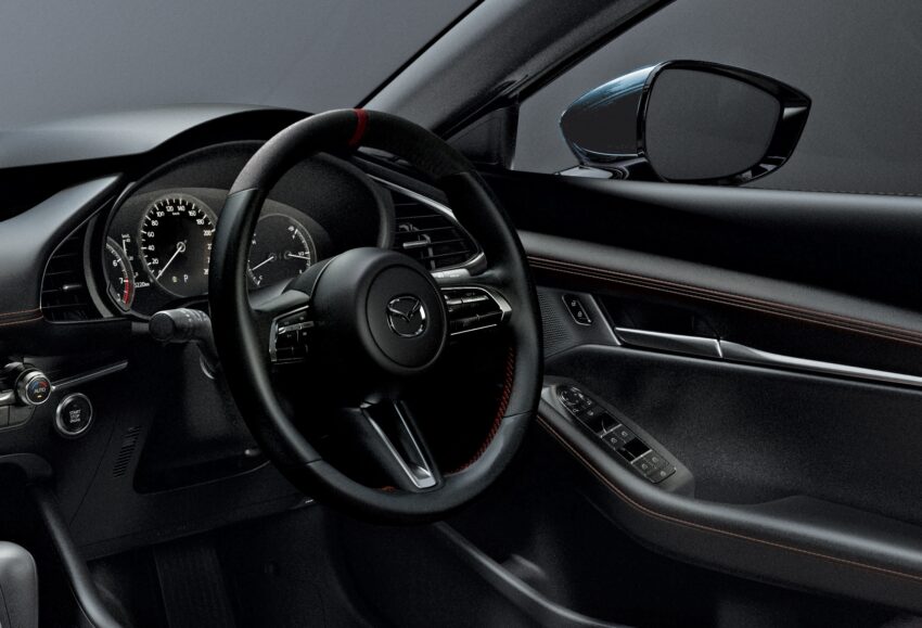 Mazda 3 Concept 于1 Utama与Queensbay Mall公开对外展示, 以上一代 Mazda 3 MS Edition 为基础概念而打造 293716