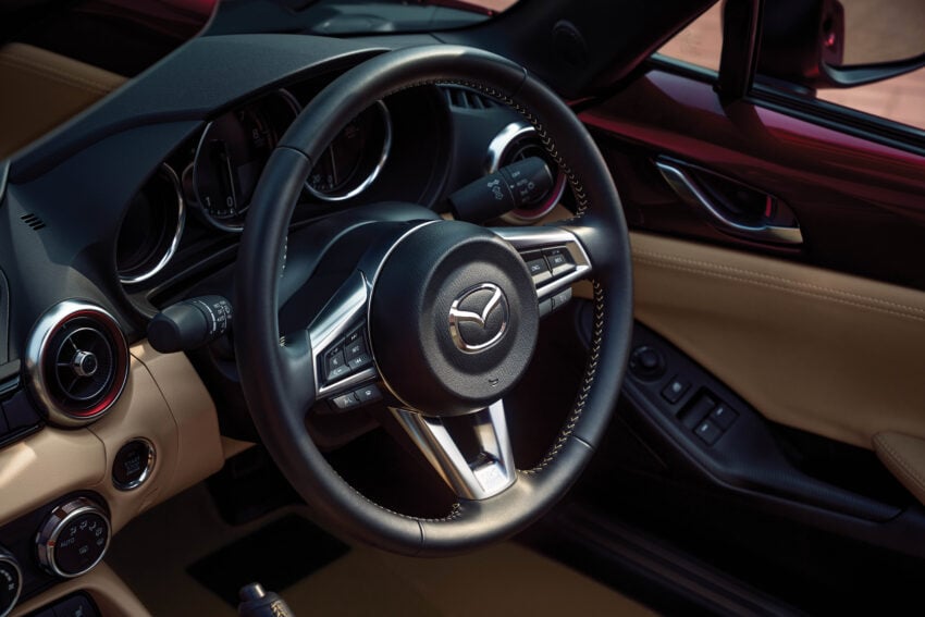2025 Mazda MX-5 升级版与 35th Anniversary Edition 特仕版正式发布, 2.0L引擎, 可选手排或自排, 售价从29.4万起 293287