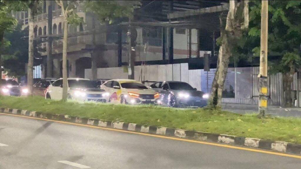 合艾街头非法飙车，10大马人遭泰国警方逮捕并勒令遣返