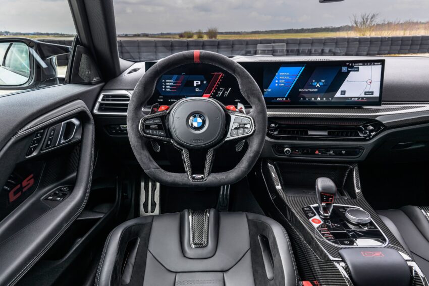 2025 G87 BMW M2 CS 全球首发, 3.0L六缸涡轮引擎的德系双门跑房, 3.8秒破百, 极速302km/h, 前置引擎后轮驱动 297305
