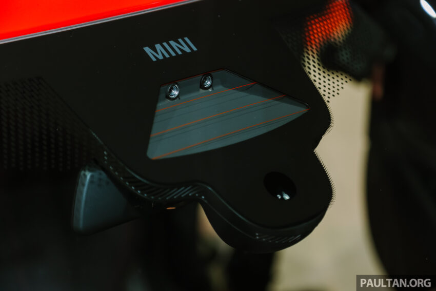 纯电动 MINI John Cooper Works 亮相2025马来西亚车展, 5.9秒破百, 极速200km/h, 续航里程371公里, 从21.9万起 295627
