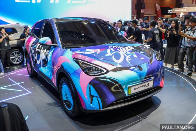 Proton eMAS 5 身披伪装上路测试被拍, 今年内将正式发布