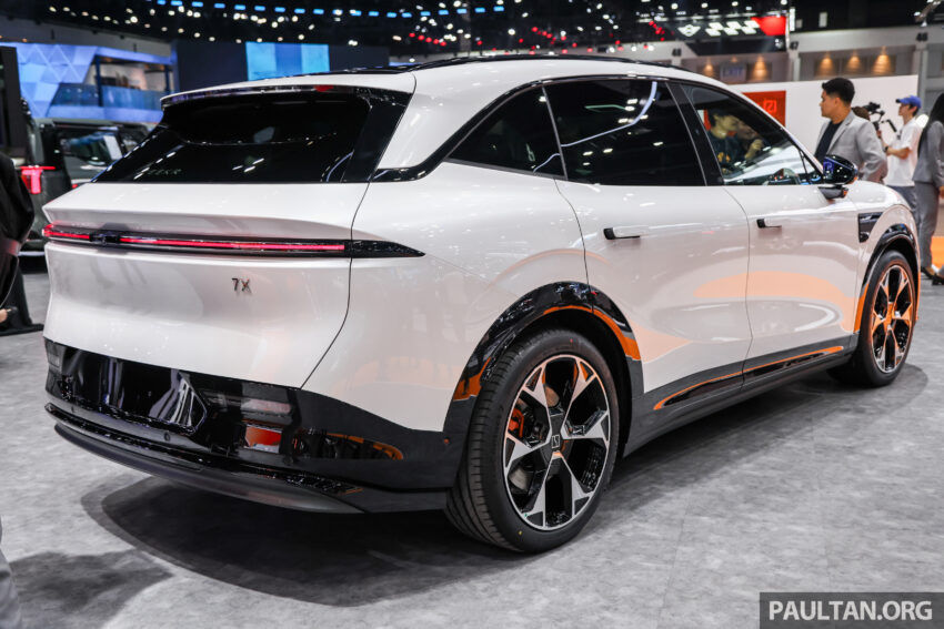 极氪 Zeekr 7X 确认亮相本周马来西亚汽车展, 纯电大型五人座SUV,  800V架构, 10.5分钟充电至80%, 今年第三季来马 295273