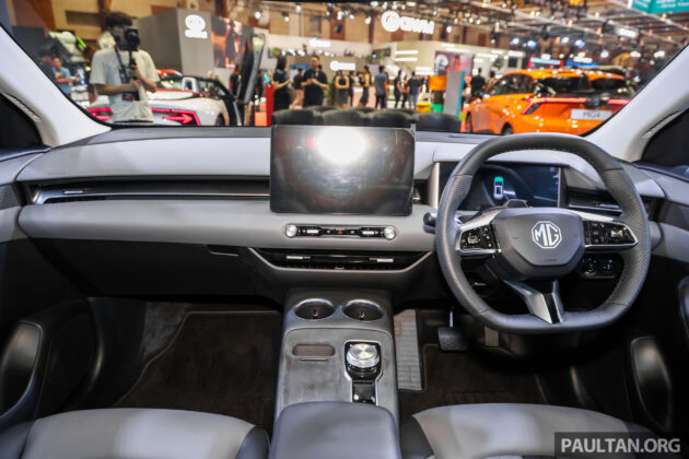 MG S5 EV 确认下周二正式发布, 续航里程430公里的纯电动B-Segment跨界SUV, 26分钟充电至80%, 预估价11.5万起