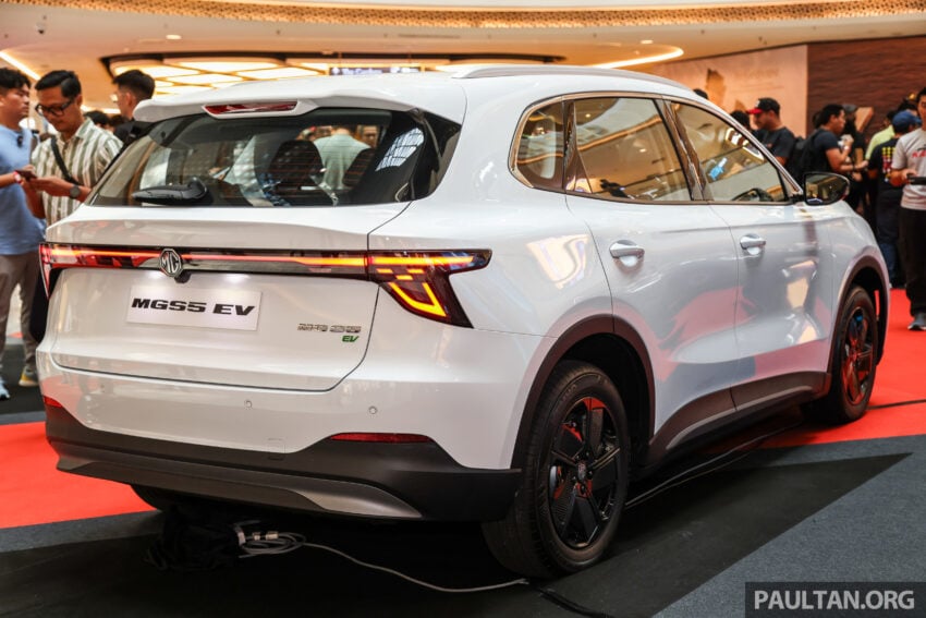 2025 MG S5 EV 正式于本地发布！三个版本可选，WLTP 续航里程达430 km，售价介于RM115,900k至RM135,900 296595
