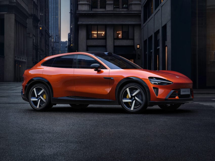 小米 Xiaomi YU7 正式发布, 纯电高性能SUV, 最快3.23秒破百, 极速253km/h, 充电15分钟可行驶620公里, 7月中国开卖 296961