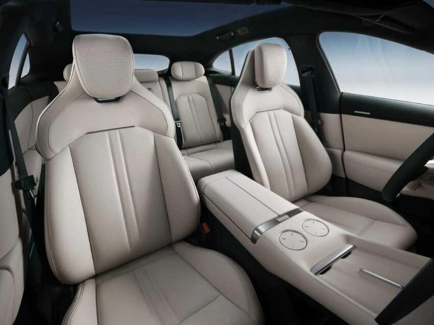 小米 Xiaomi YU7 正式发布, 纯电高性能SUV, 最快3.23秒破百, 极速253km/h, 充电15分钟可行驶620公里, 7月中国开卖 296936