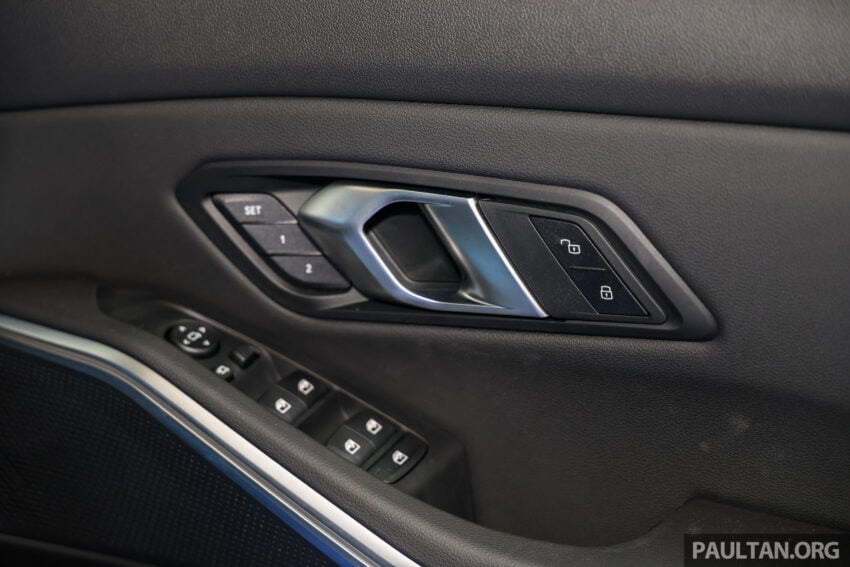 2025 BMW 320i Sport 小升级版官方价格出炉！搭载全速域 ACC 自适应巡航控制、内装小幅调整，售RM265,800起 300097
