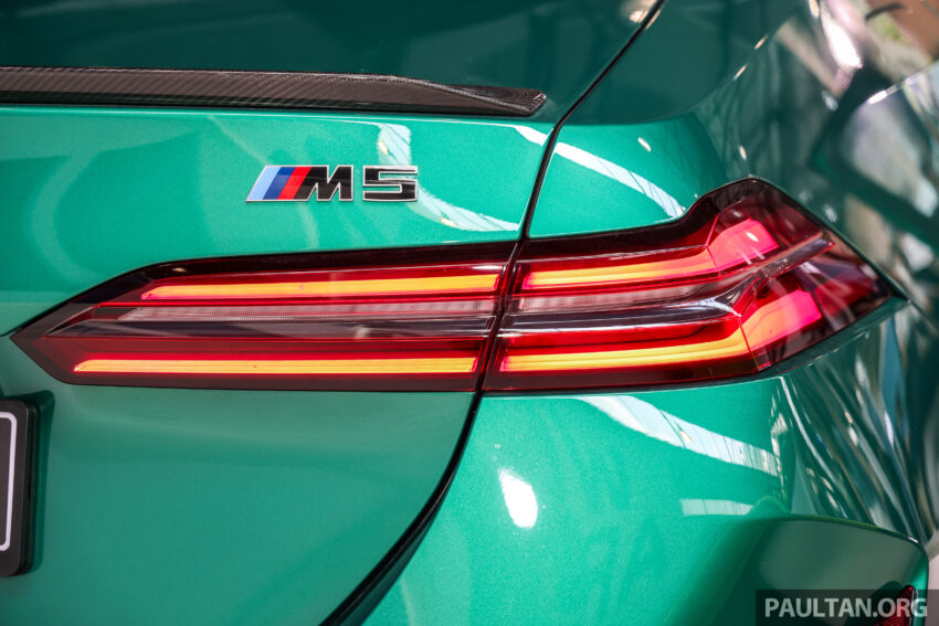 全新七代 G90 BMW M5 本地重磅登场！搭4.4L V8插混系统，最大输出727 PS/1,000 Nm、3.5秒破百！售价119万 298473