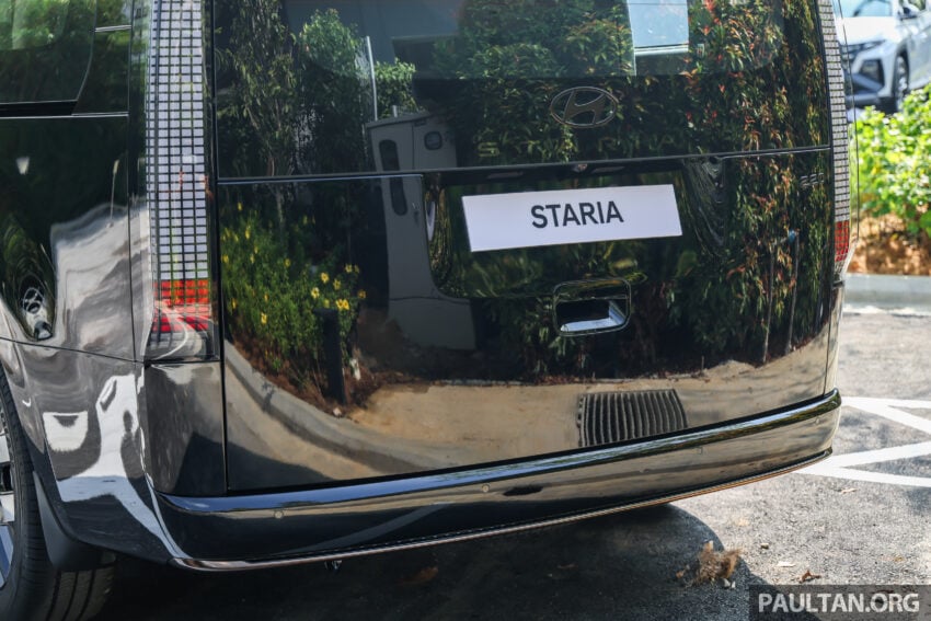 2025 Hyundai Staria 本地预览, 重新引进七人座高端版本, 搭载2.2L四缸柴油涡轮引擎+8AT变速箱, 7月2日正式发布 299995