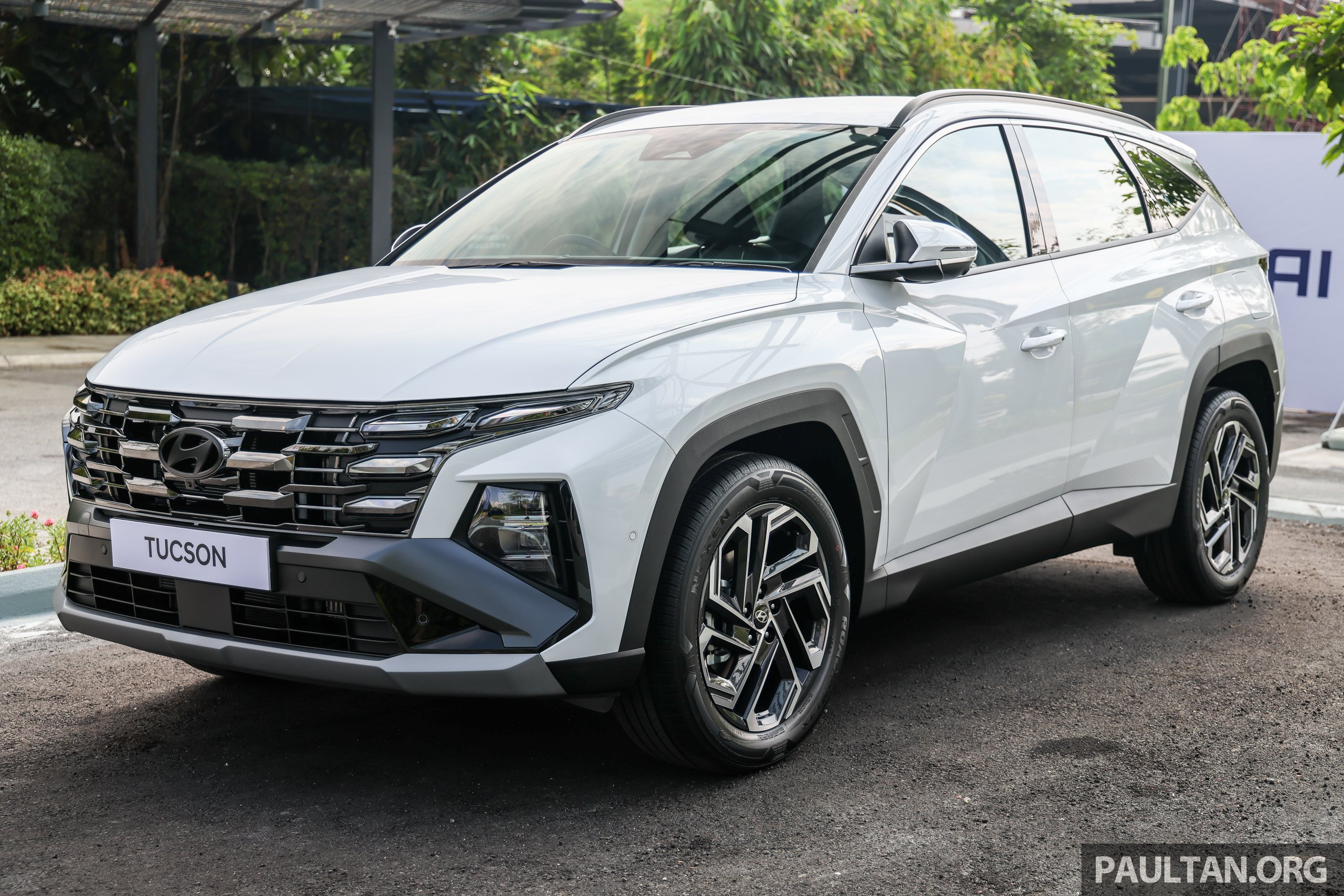 2025 Hyundai Tucson 小改款于本地登场！划分四个版本、三种动力可选！首次新增 1.6T Hybrid 油电混动版
