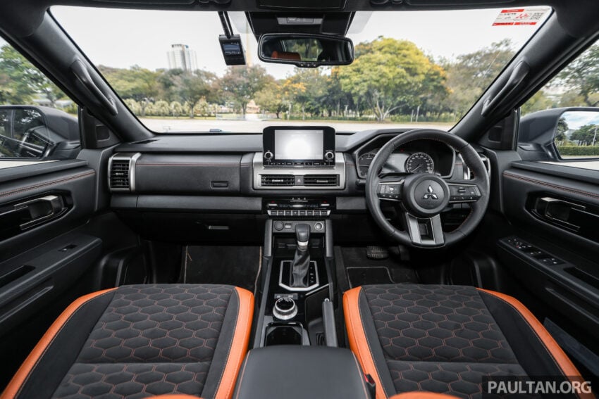 2025 Mitsubishi Triton Athlete 升级版完整实拍图集, 价格下调但配备却更好, 新车价15.99万, 享5年原厂免费保养配套 299825