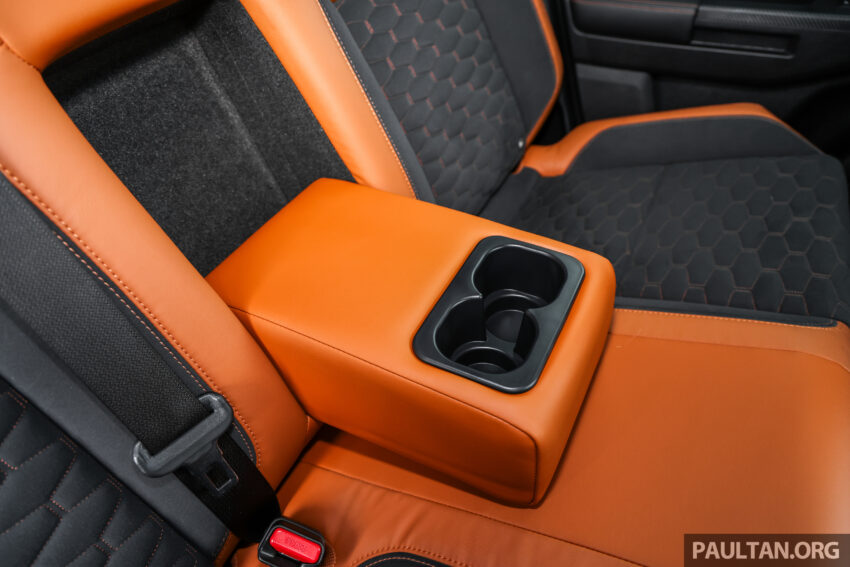 2025 Mitsubishi Triton Athlete 升级版完整实拍图集, 价格下调但配备却更好, 新车价15.99万, 享5年原厂免费保养配套 299888
