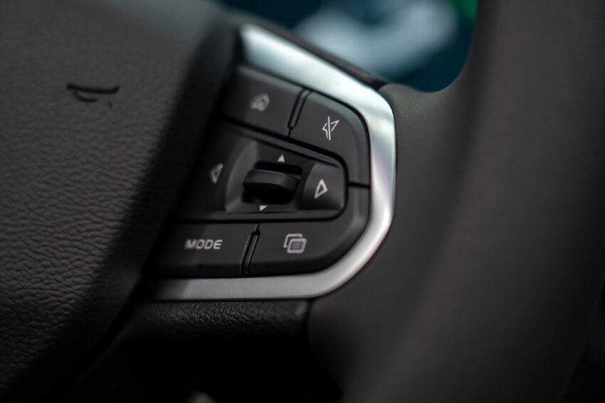 2025 Proton X50 小改款完整规格公布, 改搭动力更强1.5L四缸涡轮引擎, 支持无线 Apple CarPlay 与 Android Auto 298753