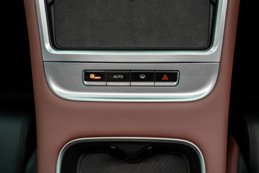 2025 Proton X50 小改款完整规格公布, 改搭动力更强1.5L四缸涡轮引擎, 支持无线 Apple CarPlay 与 Android Auto 298759