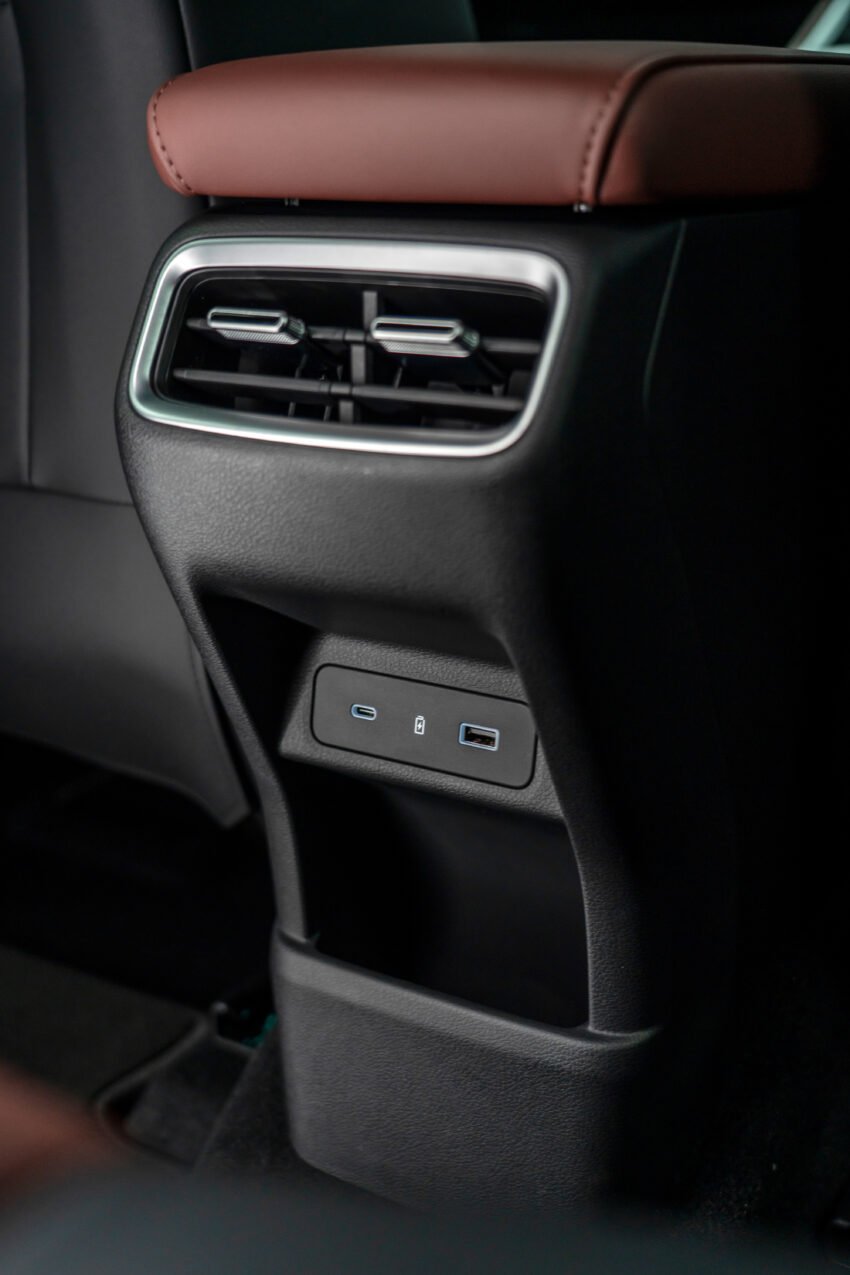 2025 Proton X50 小改款完整规格公布, 改搭动力更强1.5L四缸涡轮引擎, 支持无线 Apple CarPlay 与 Android Auto 298771