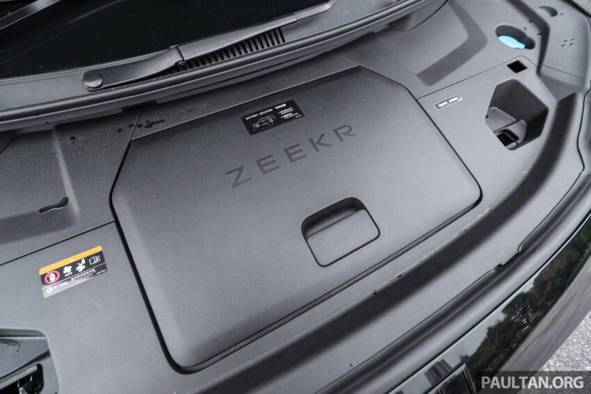 2025 Zeekr 009 Ultra Luxury 纯电动六人座豪华大型MPV完整新车实拍图集, 续航里程可达582公里, 售价36万令吉 299508
