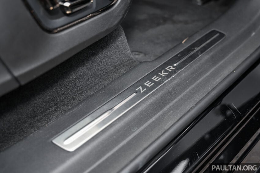 2025 Zeekr 009 Ultra Luxury 纯电动六人座豪华大型MPV完整新车实拍图集, 续航里程可达582公里, 售价36万令吉 299630
