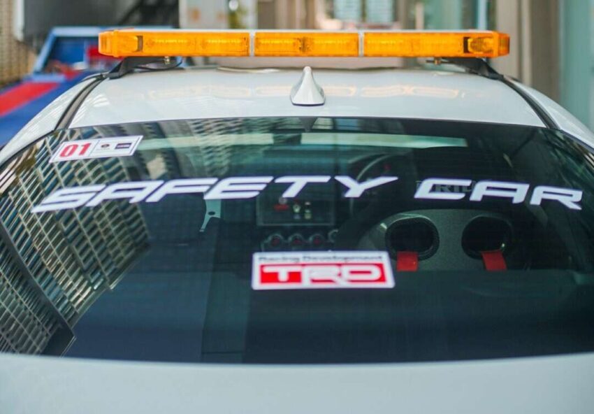 Toyota GR86 成 JPJ 执法巡逻车? 其实是赛道安全领航车! 300205