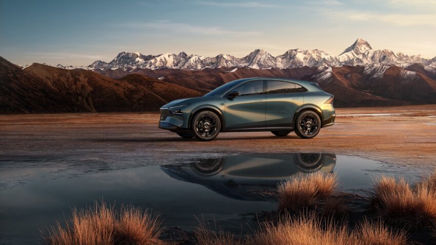 小鹏 Xpeng G7 中国正式发布, 比G6更大且售价更高的纯电动SUV, 续航里程可达702公里, 搭载L3半自动驾驶辅助配套 298819