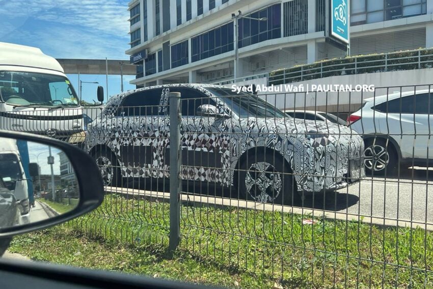 Proton eMAS 5 上路测试再次被拍, 采吉利星愿四幅式轮毂 298534
