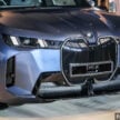 2025 BMW iX 小改款登陆大马, 提供 xDrive45 Sport 与 xDrive60 M Sport Pro, 续航里程达701公里, 售RM426k起
