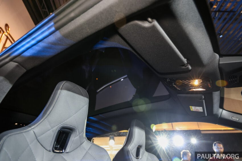 2025 BMW iX 小改款登陆大马, 提供 xDrive45 Sport 与 xDrive60 M Sport Pro, 续航里程达701公里, 售RM426k起 303418