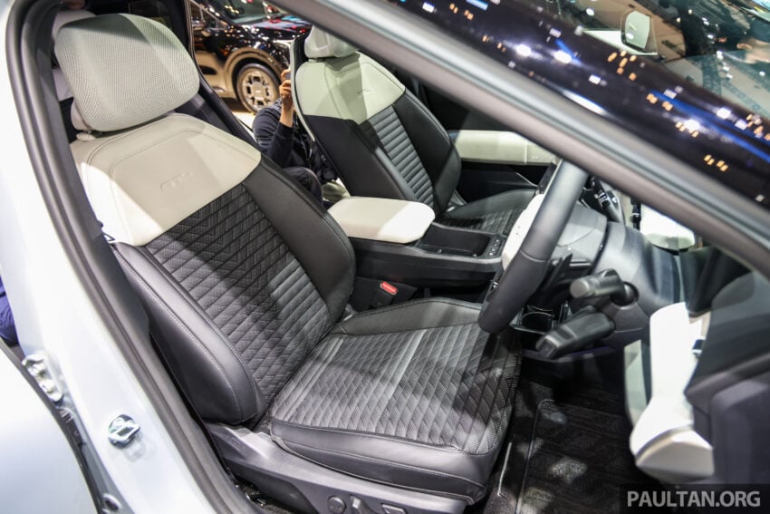 Kia EV4 纯电四门房车东南亚首秀亮相印尼车展, 400V电动架构, 7.4秒破百, 续航里程可达630公里, 29分钟充电至80% 303954