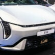 Kia EV4 纯电四门房车东南亚首秀亮相印尼车展, 400V电动架构, 7.4秒破百, 续航里程可达630公里, 29分钟充电至80%